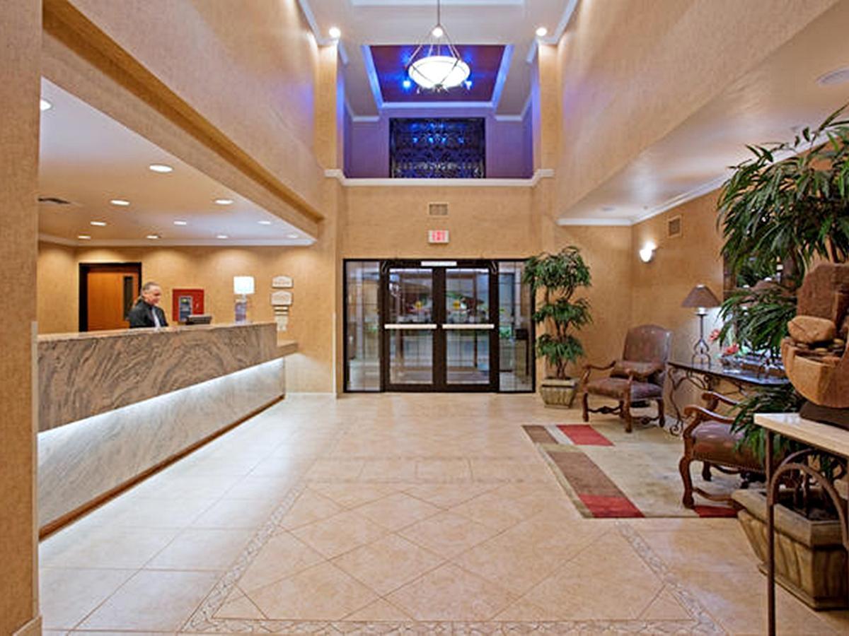 Holiday Inn Express & Suites Austin Nw - Lakeline By Ihg Exterior foto
