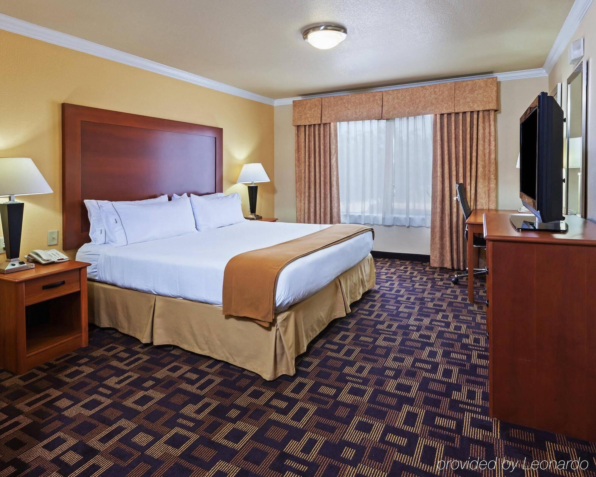 Holiday Inn Express & Suites Austin Nw - Lakeline By Ihg Exterior foto
