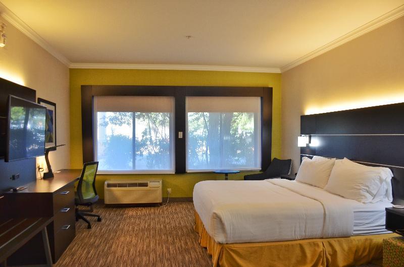 Holiday Inn Express & Suites Austin Nw - Lakeline By Ihg Exterior foto